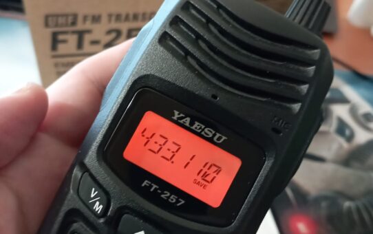YAESU FT-257. Новый UHF-трансивер