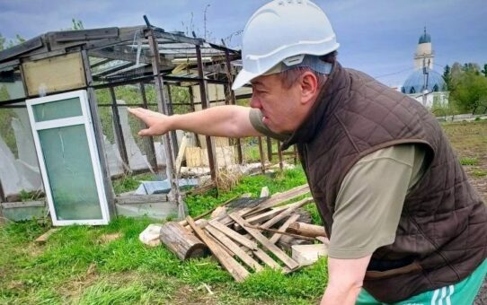 Спасение теплицы после урагана